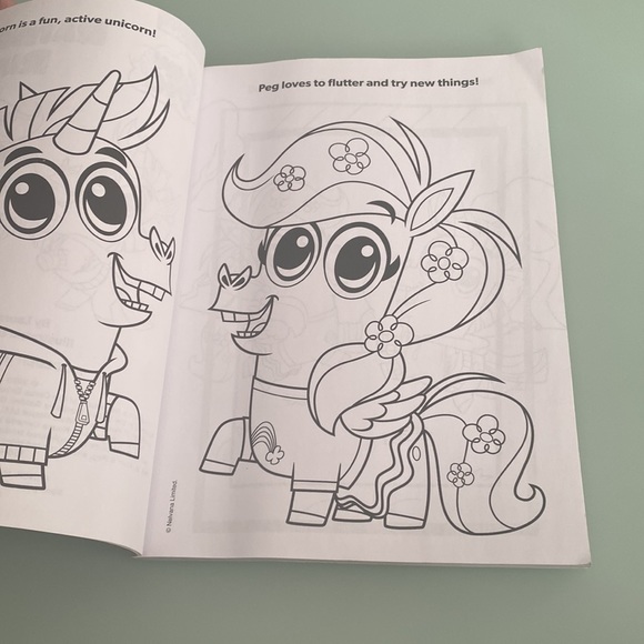 Corn and Peg and Nella The princess Knight - Picture 4 of 4